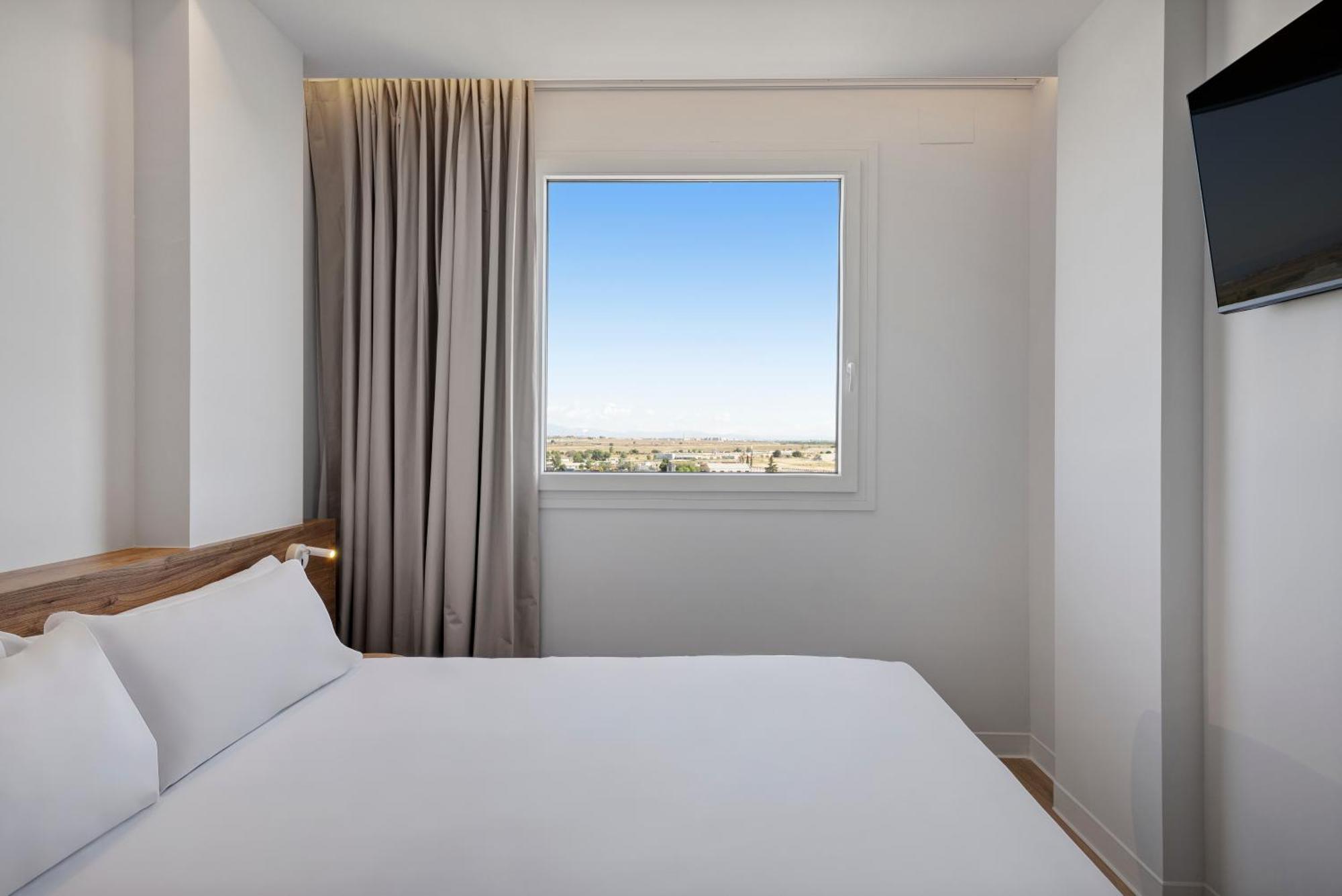 B&B Hotel Madrid Fuenlabrada Retail Park Esterno foto