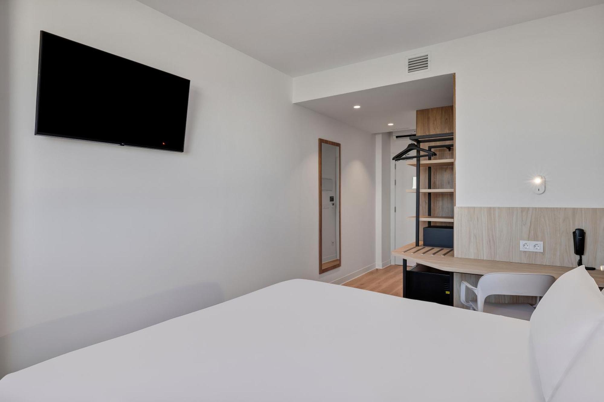 B&B Hotel Madrid Fuenlabrada Retail Park Esterno foto