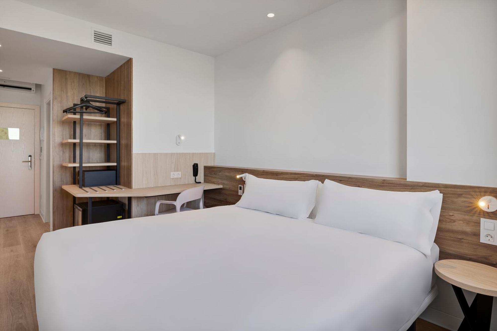 B&B Hotel Madrid Fuenlabrada Retail Park Esterno foto