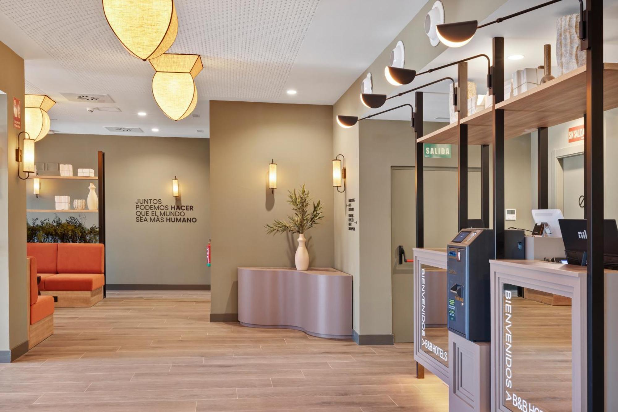B&B Hotel Madrid Fuenlabrada Retail Park Esterno foto